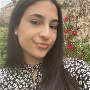 Hola! soy estudiante de tercero de Farmacia y me encantan las mates, biología, física, la lógica…